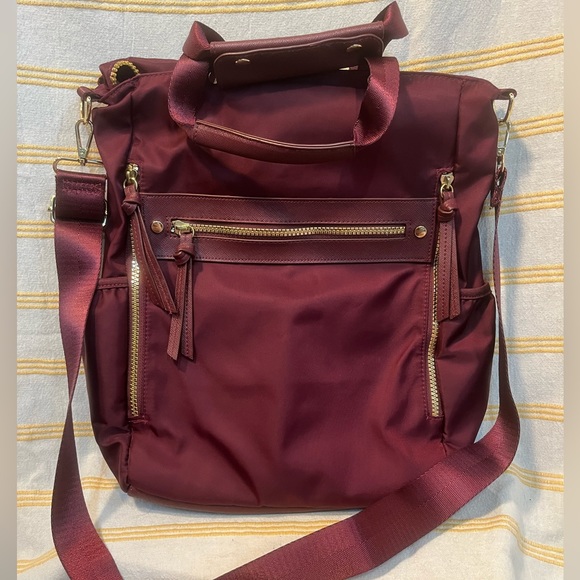 Laundry By Shelli Segal Bags Laundry By Shelli Segal Convertible